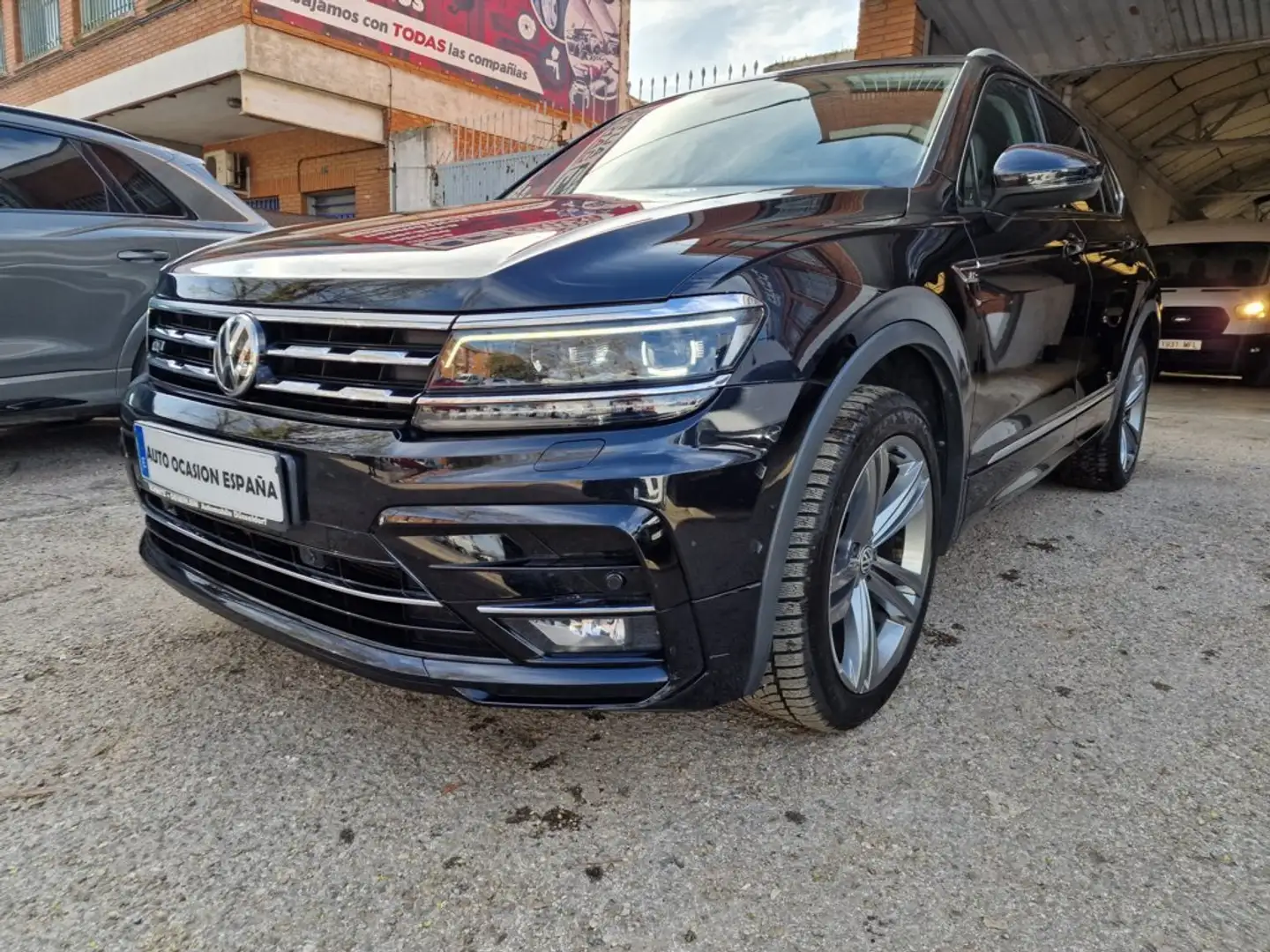 Volkswagen Tiguan Allspace 2.0TDI Advance 4M DSG 110kW Gris - 1
