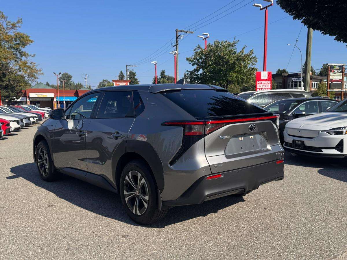 2025 Toyota bZ4X — снимка 1
