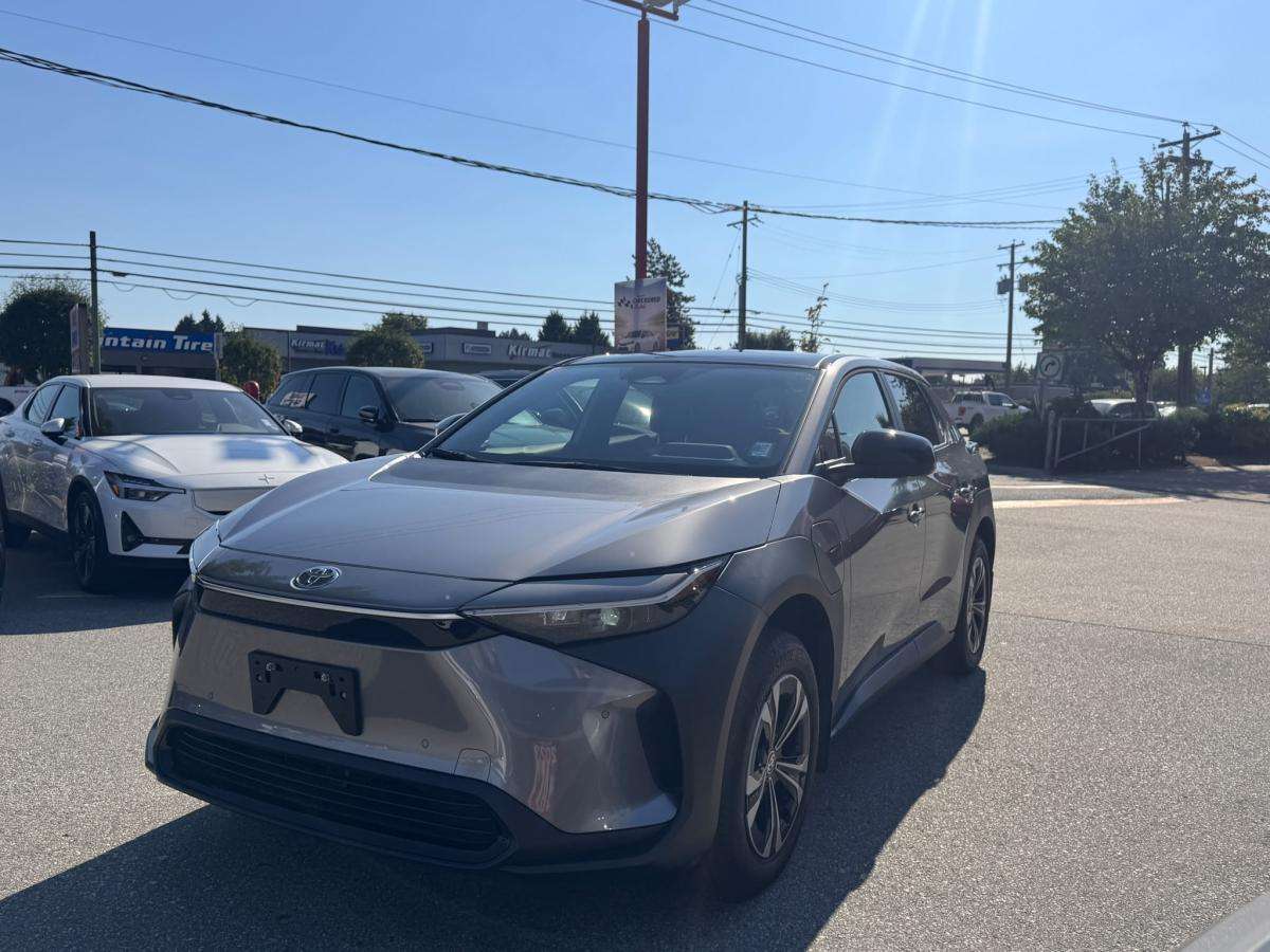 2025 Toyota bZ4X