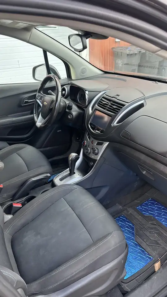 Chevrolet Trax снимка Chevrolet Trax