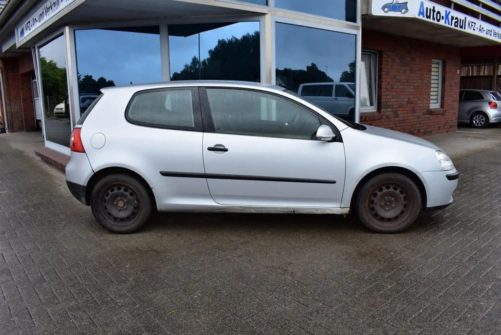 Volkswagen Golf 1.9 TDI Trendline  Klima Tempomat el. FH el. Spieg Silber - 2