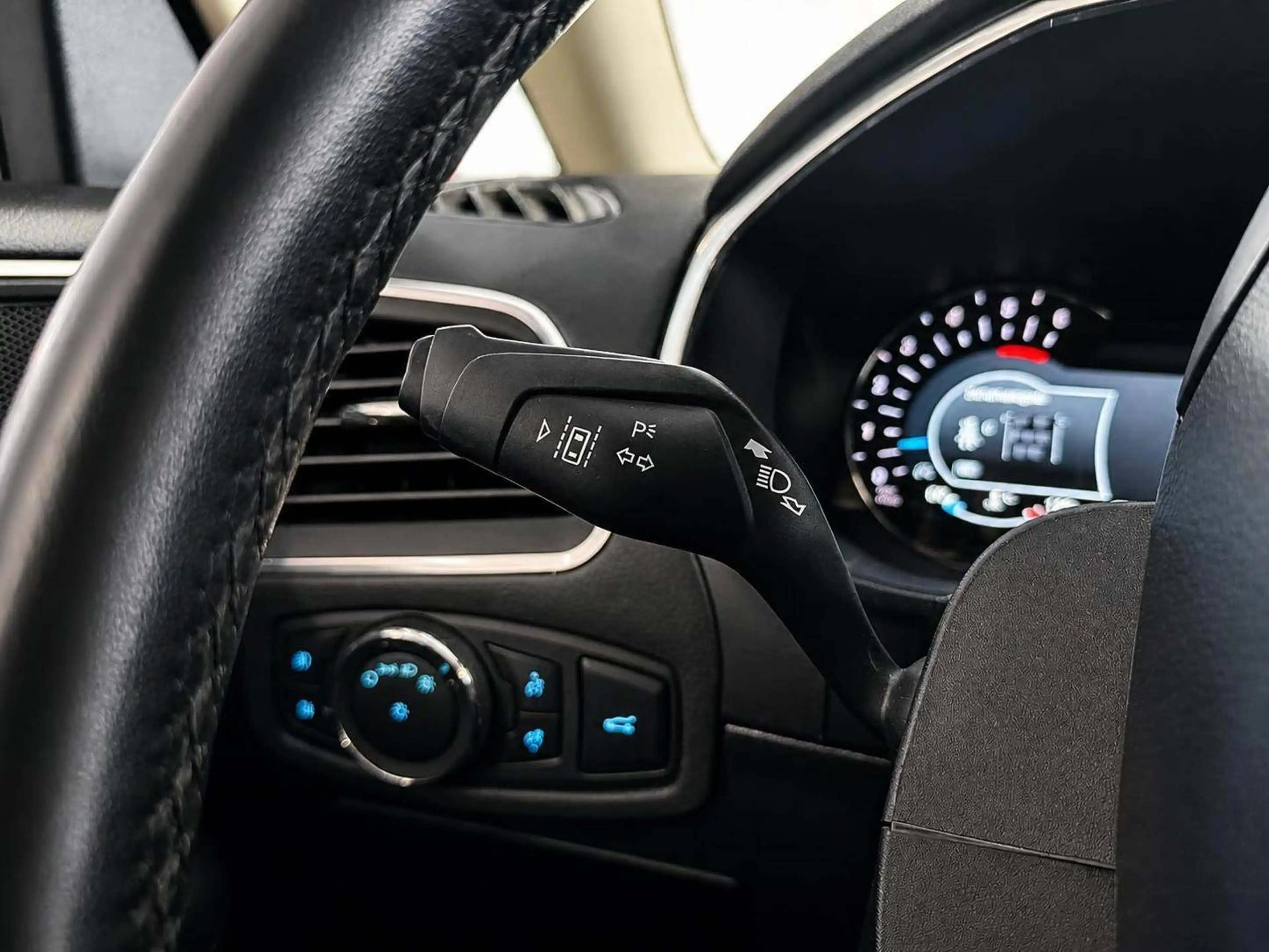 Ford Galaxy Titanium AWD — photo 14