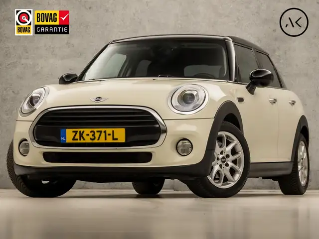 MINI Cooper Mini 1.5 Sport (5 DEURS, NAVIGATIE, LED KOPLAMPEN,