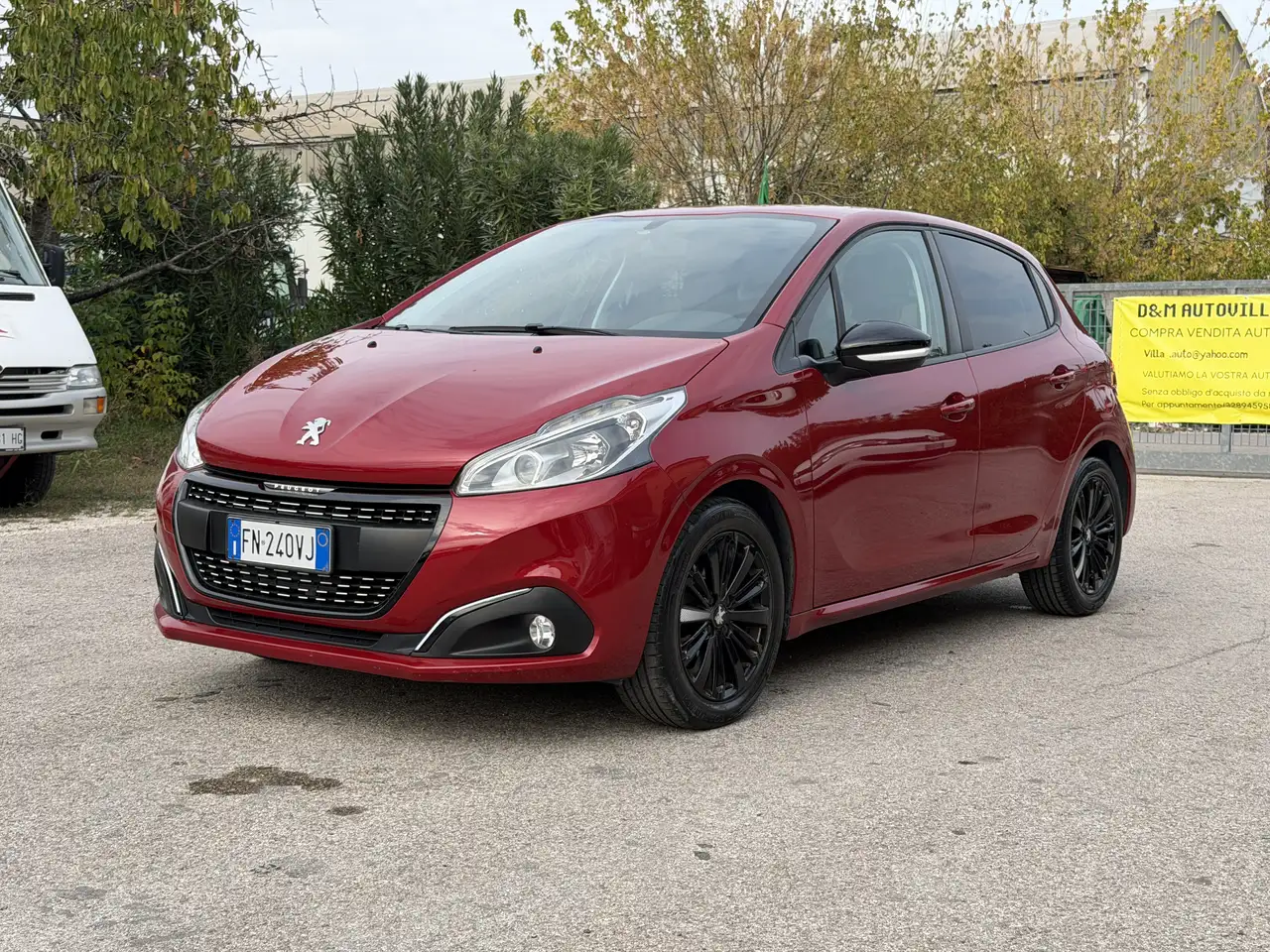 Peugeot 208