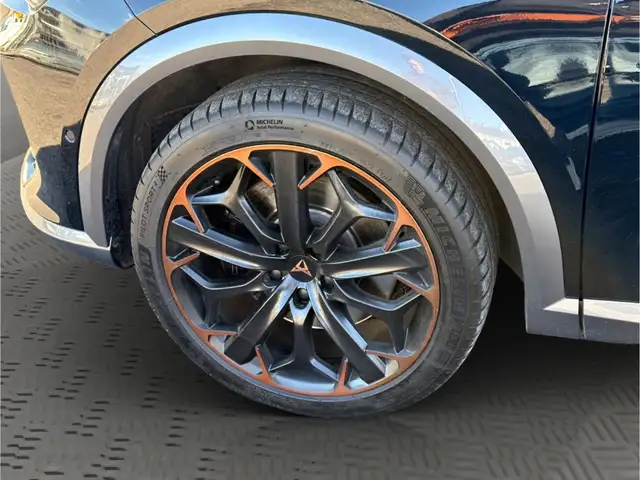 Cupra Formentor view 7