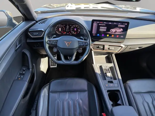 Cupra Formentor view 11
