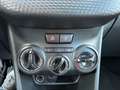 Peugeot 2008 1.2 PureTech Blue Lion / Navi / PDC / Unieke km Negro - thumbnail 6