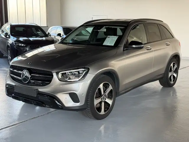 Mercedes-Benz GLC 220 d 4Matic Business Night AHK LED