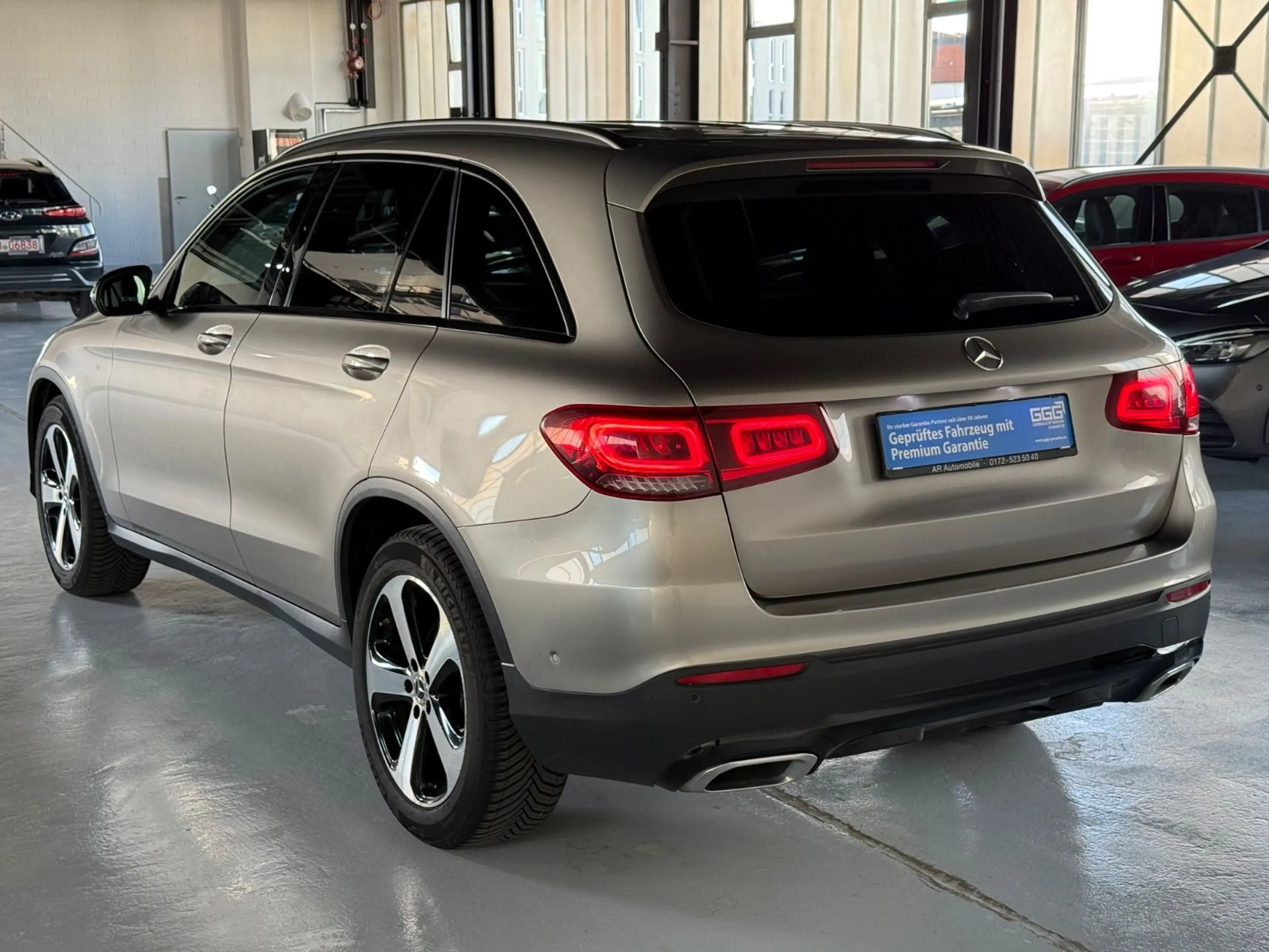 Mercedes-Benz GLC 220 d 4Matic Business Night AHK LED — photo 6