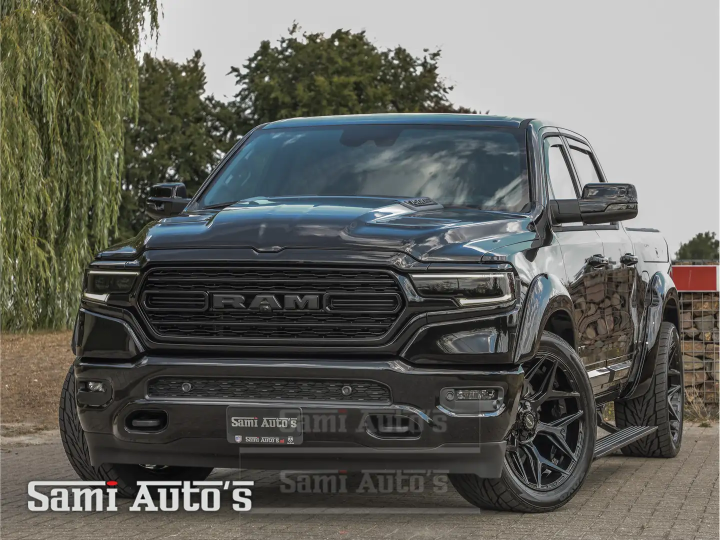 Dodge RAM 1500 LIMITED ALL-IN BLACK | 2024 | LPG | COVER | X Negro - 1