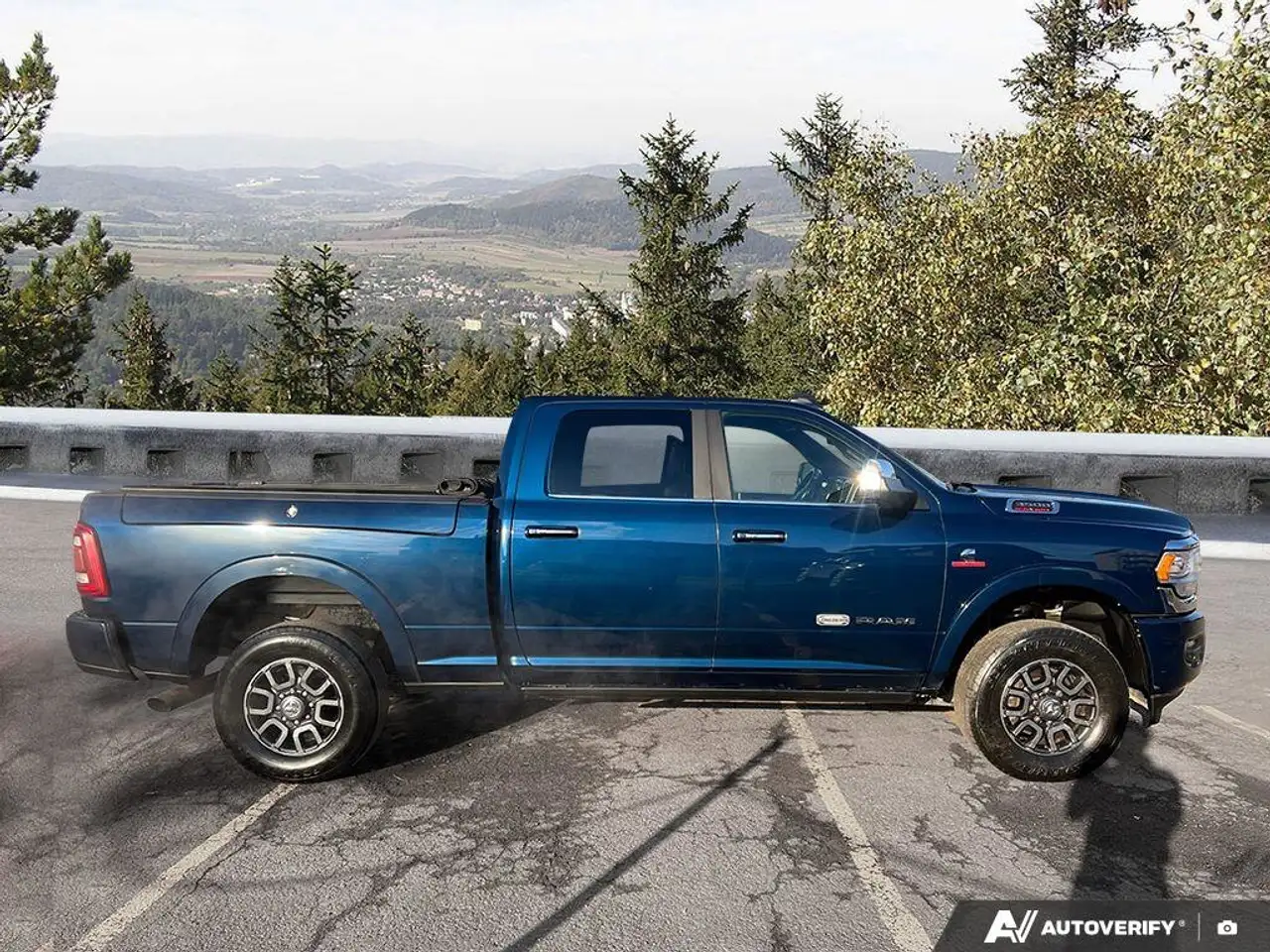 RAM 3500 снимка RAM 3500