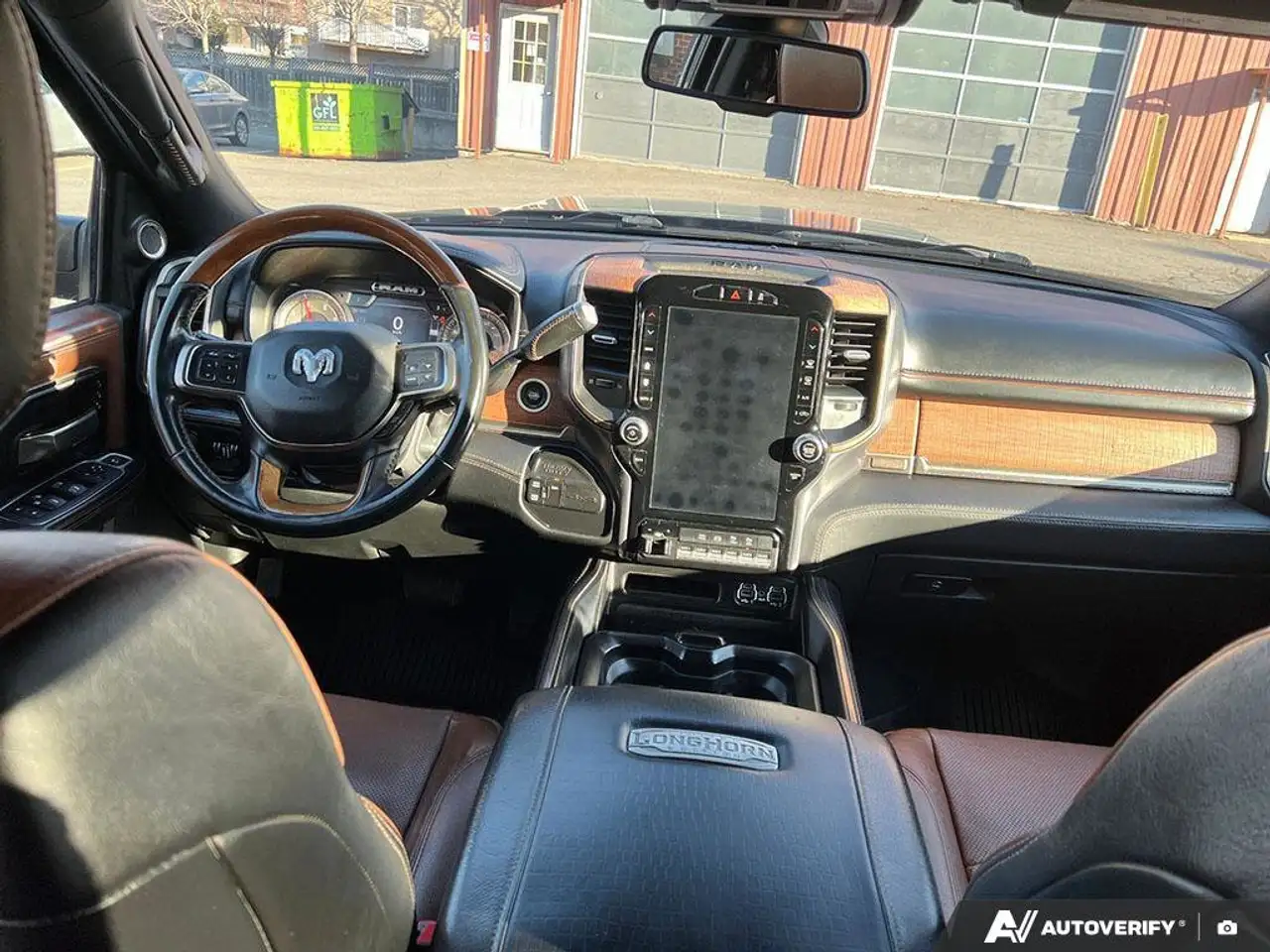 RAM 3500 снимка RAM 3500