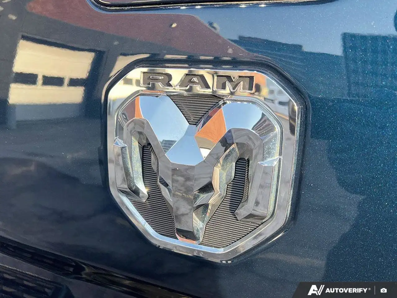 RAM 3500 снимка RAM 3500