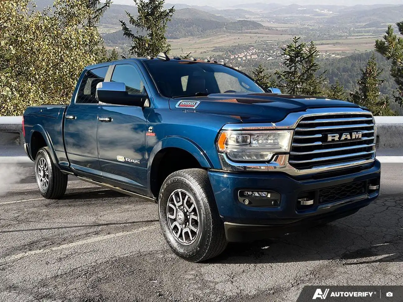 RAM 3500 снимка RAM 3500