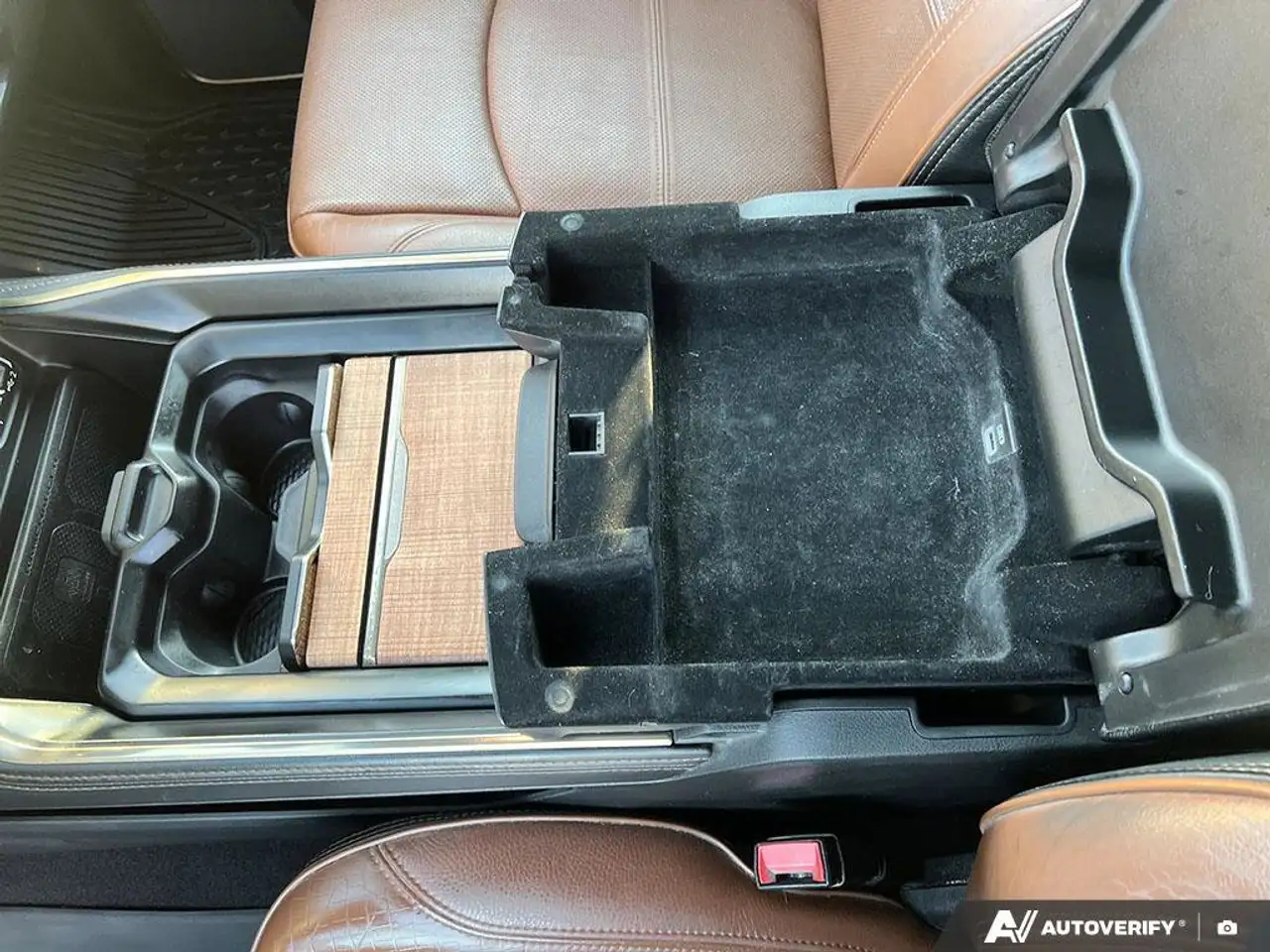 RAM 3500 снимка RAM 3500