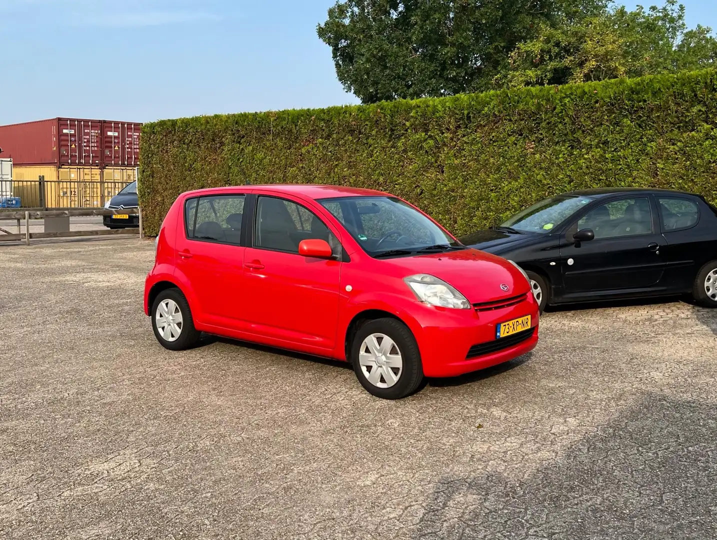 Daihatsu Sirion APK NIEUW AIRCO 5 DEURS PERFECT RIJDEND Rot - 2