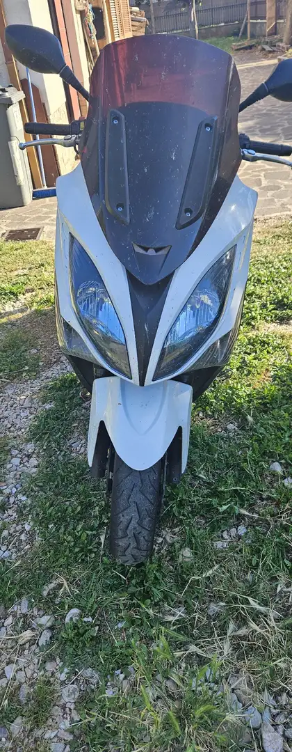 Kymco Downtown 300i Alb - 2