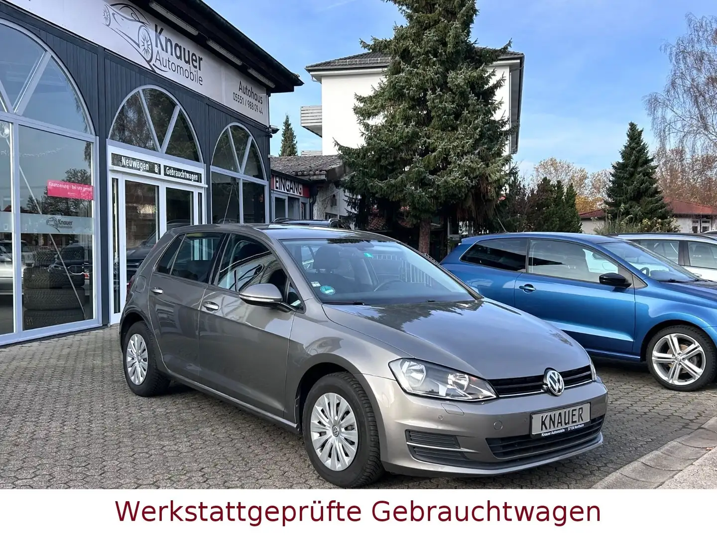 Volkswagen Golf VII Lim.*Sitzheiz*PDC*4 türig*2.Hand* Gris - 1