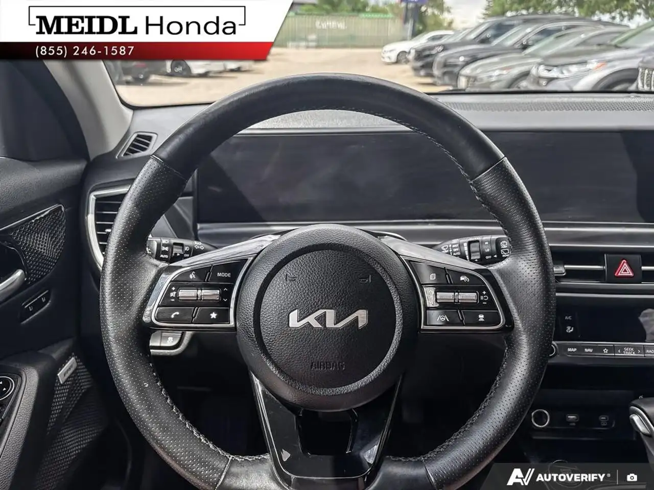 Kia Seltos fotografie Kia Seltos