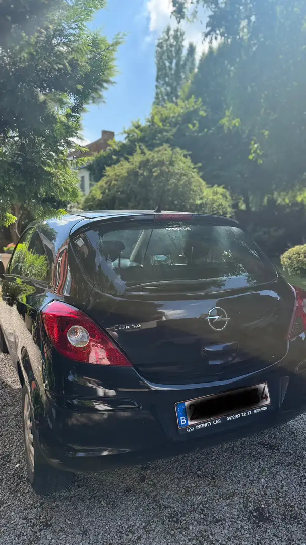 Opel Corsa 1.0i Enjoy - 1