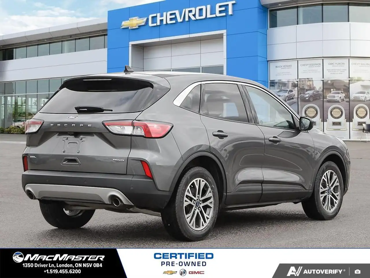 Ford Escape снимка Ford Escape