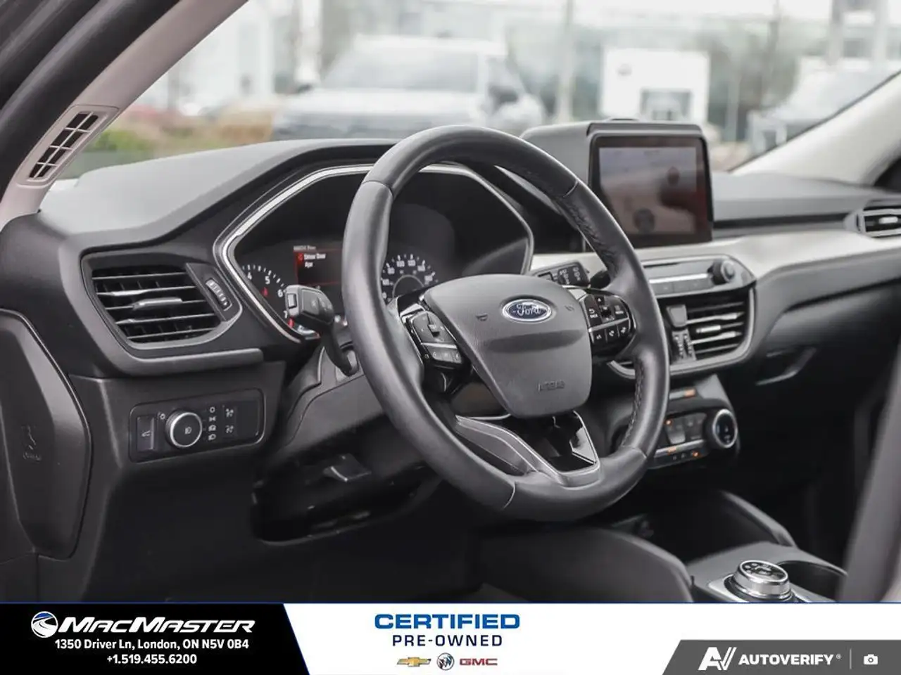 Ford Escape снимка Ford Escape