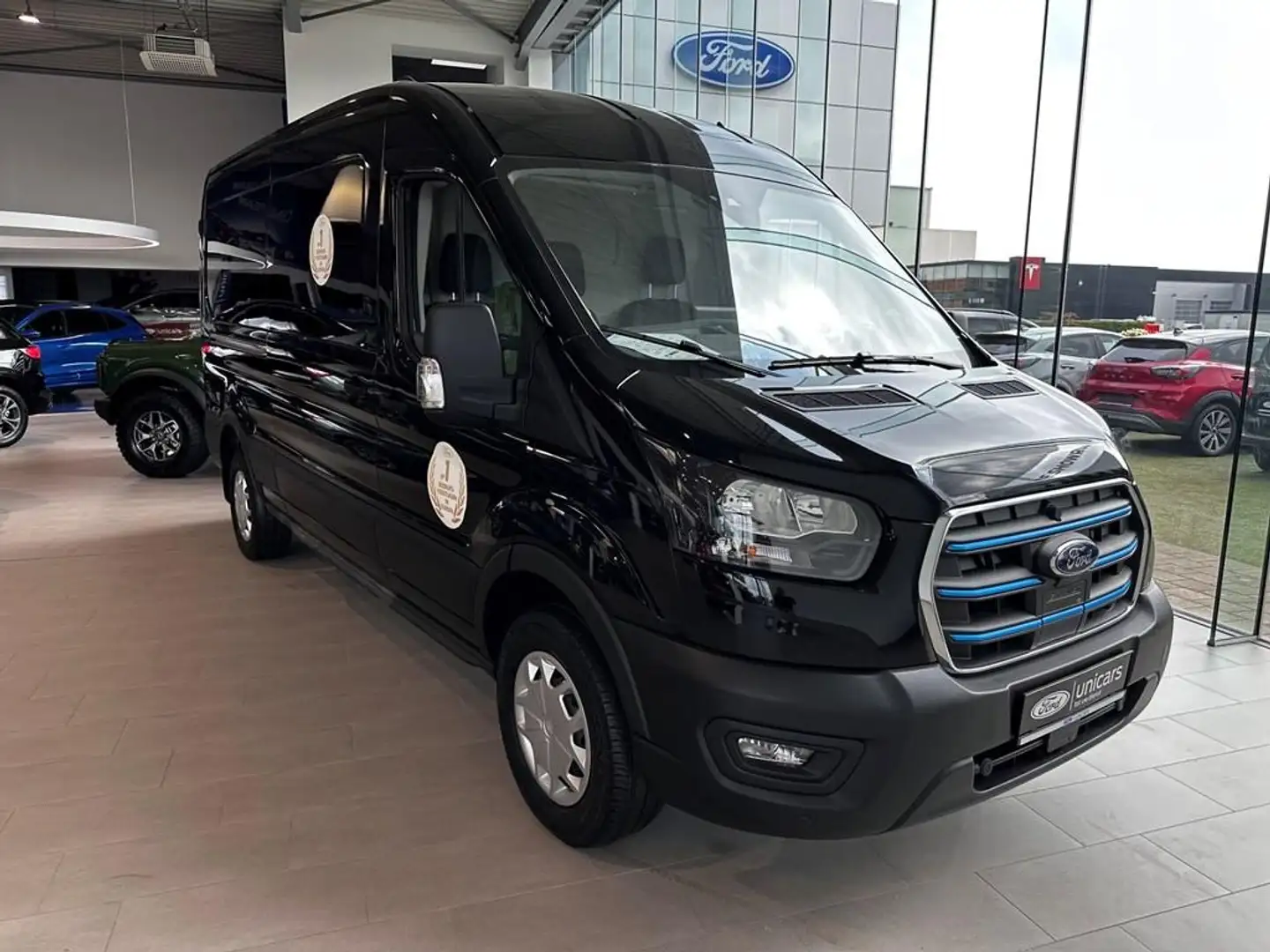 Ford E-Transit 350L L3 - 269pk 67KW/H - NIEUW Negro - 1