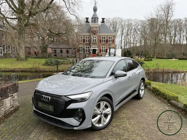 Audi Q4 e-tron Sportback 35 e-tron | S-Line | Black |