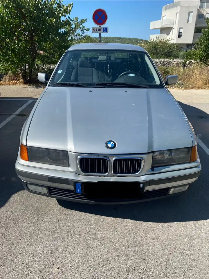 BMW 316, foto 3