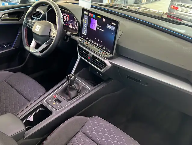 Seat Leon Leon view 16