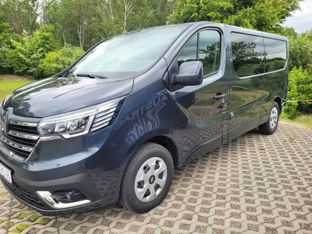 Renault Trafic Grand Evolution Blue dCi 150 Automatik AKTION GEWERBE!!!