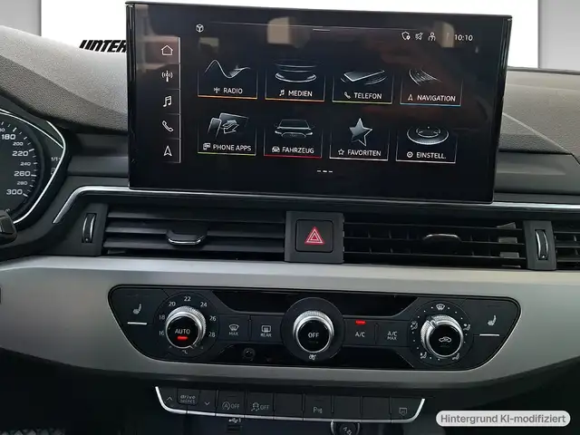 Audi A4 Avant view 8