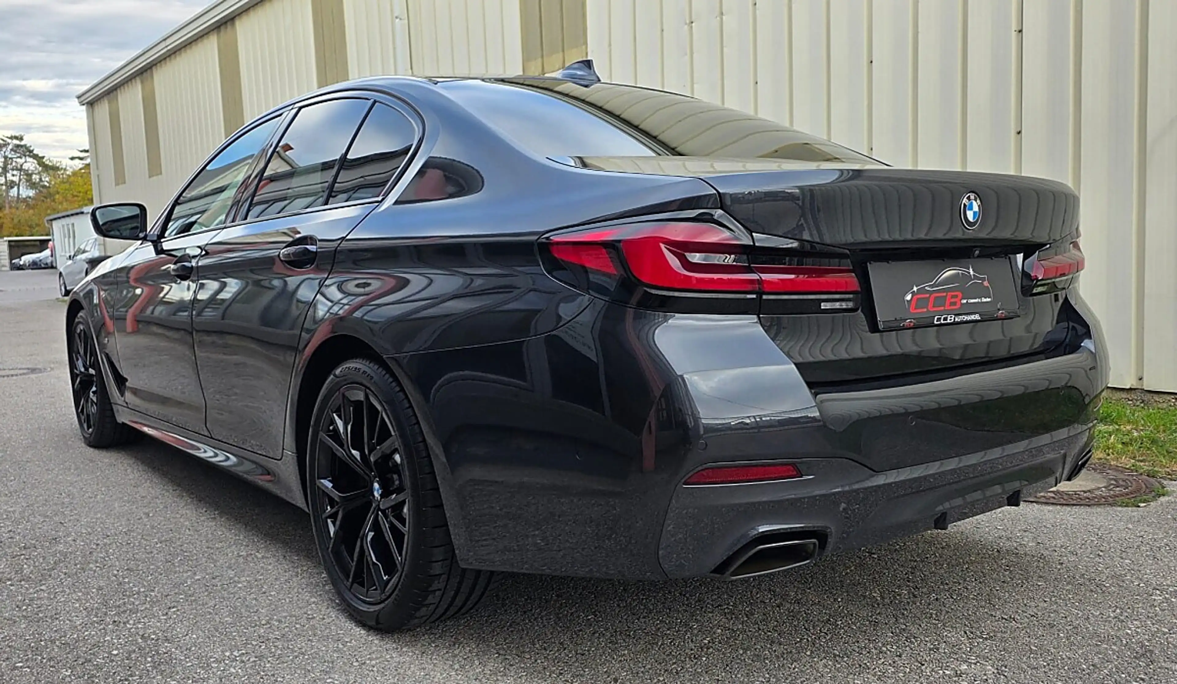 BMW 530 d M Sport | Laserlicht | HUD | Driving Assistan... — photo 7