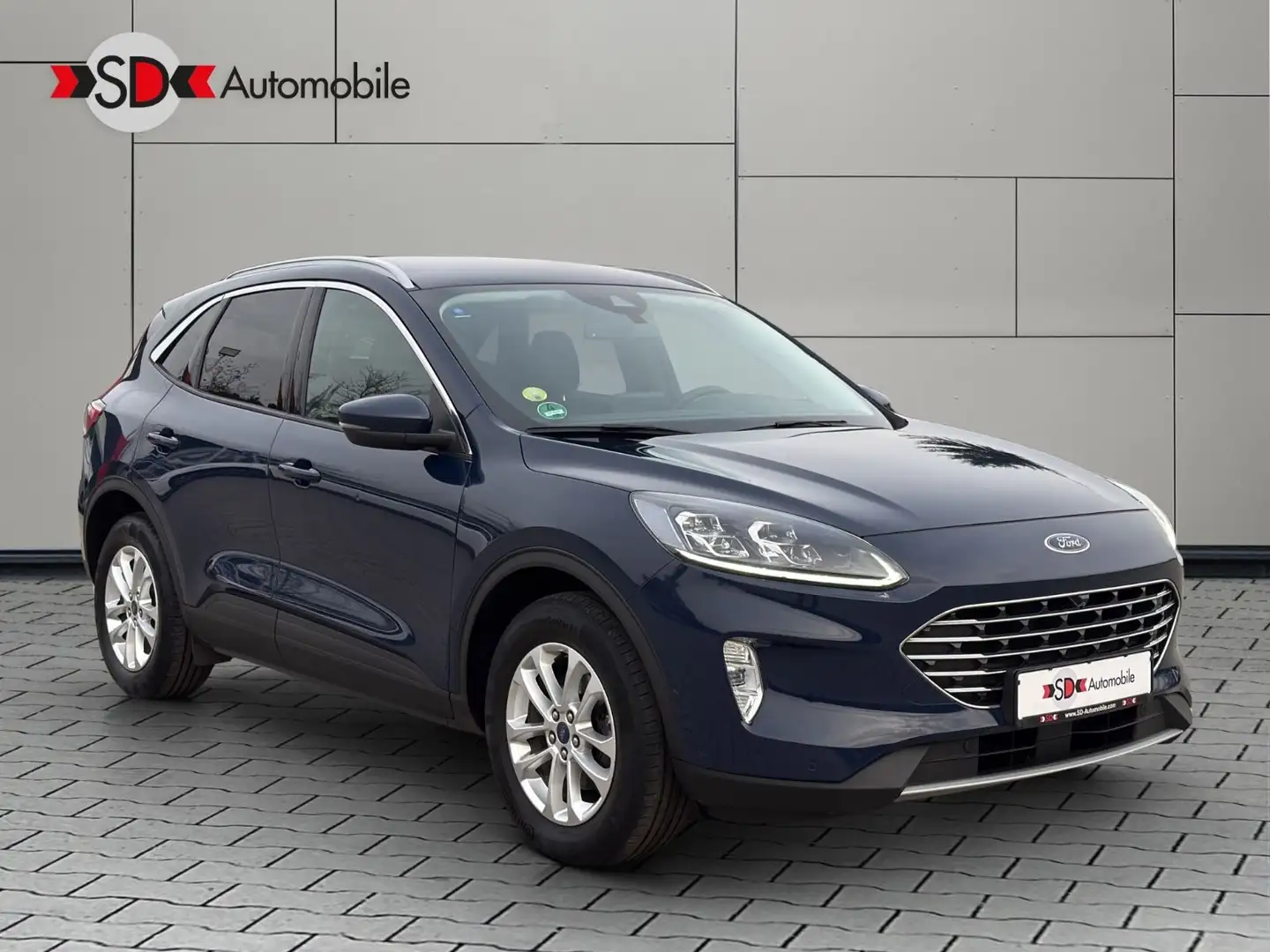 Ford Kuga 2.0 4x4 Aut. Titanium X LED 140KW Navi BLIS Blau - 2