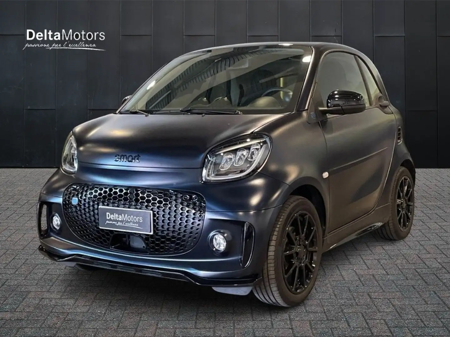 smart forTwo 4,6kW EQ Prime Black - 1