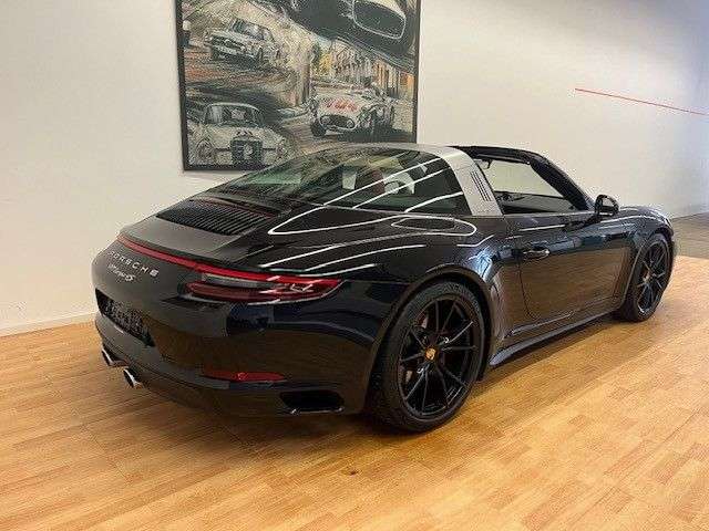 Porsche 991 Targa 4S deutsch ohne Nachlackierung PZ-SH
