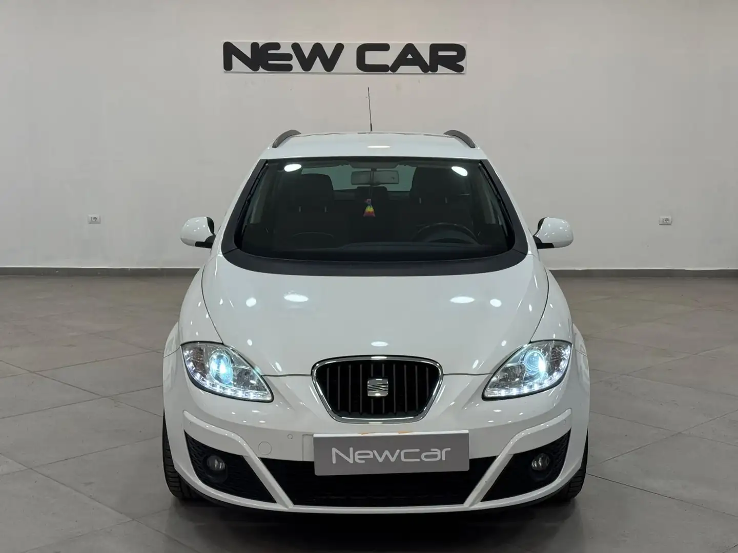 SEAT Altea Altea XL 1.6 TDI 105 CV CR Start/Stop I-Tech Bianco - 2