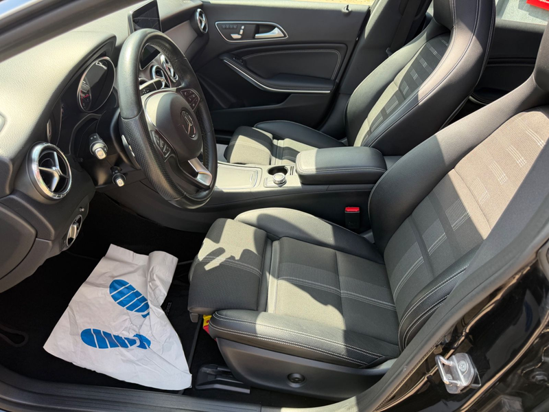 Mercedes-Benz CLA 250 *Pano*Led*Navi* — photo 13