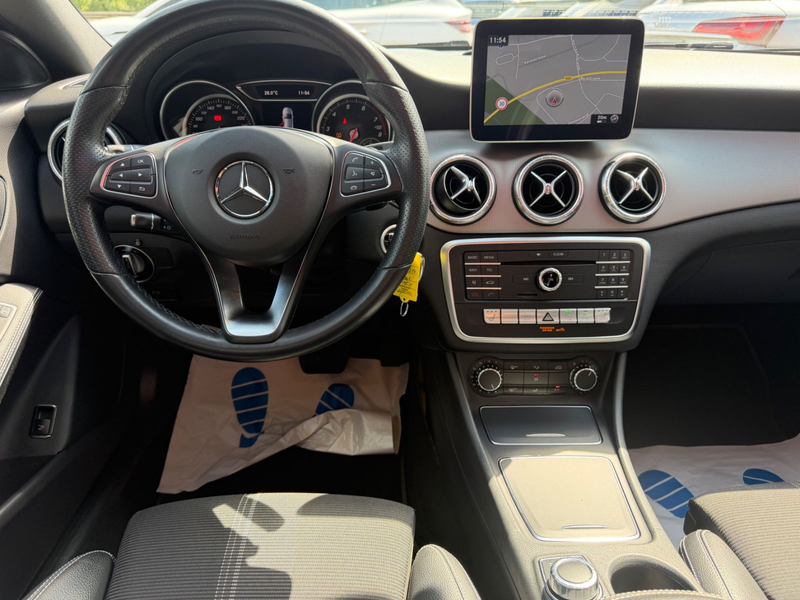 Mercedes-Benz CLA 250 *Pano*Led*Navi* — photo 12