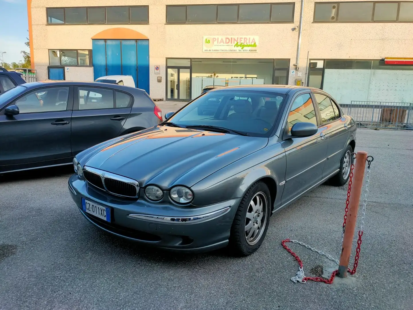 Jaguar X-Type 2.0 TDI CLASSIC/16"/PDC POSTERIORE/BC/VELLUTO/ Gri - 1