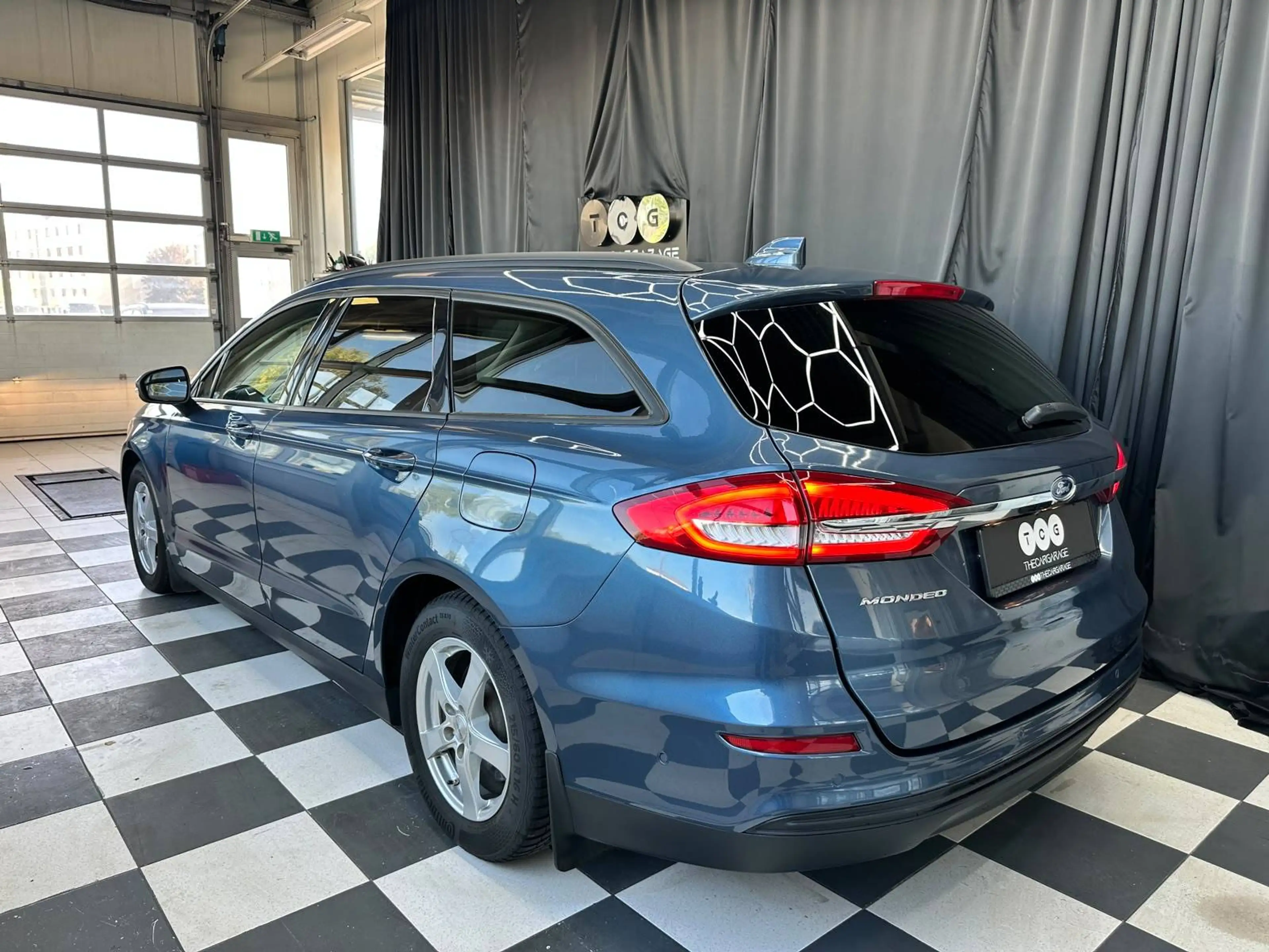 Ford Mondeo Trend — photo 5