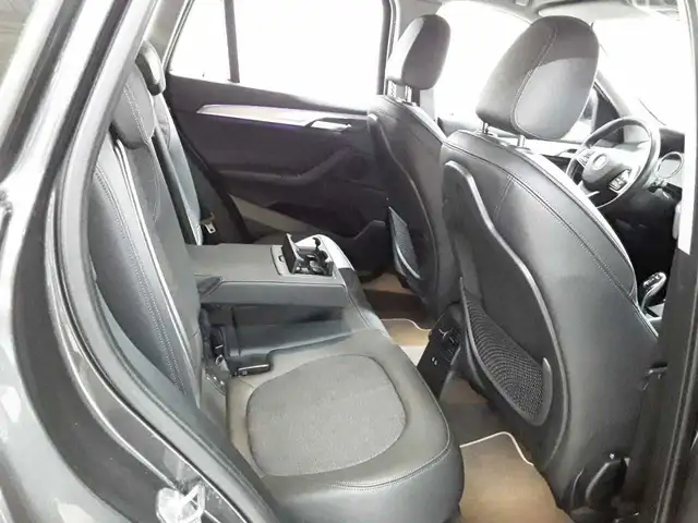 BMW X1 view 14