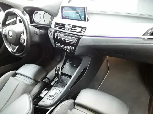 BMW X1 view 9