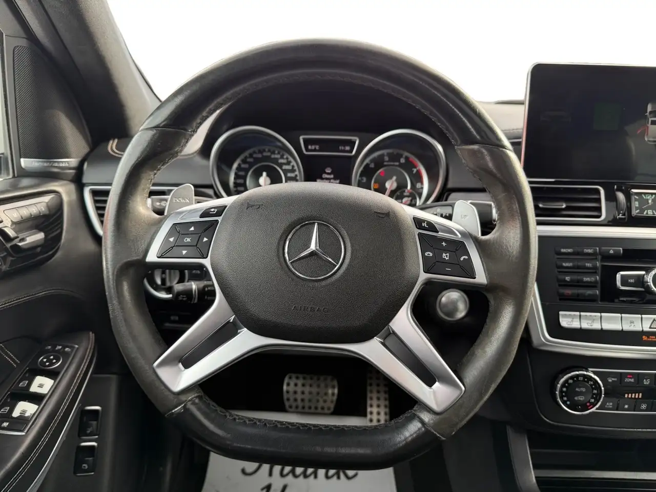 Mercedes-Benz GL-Class photo Mercedes-Benz GL-Class