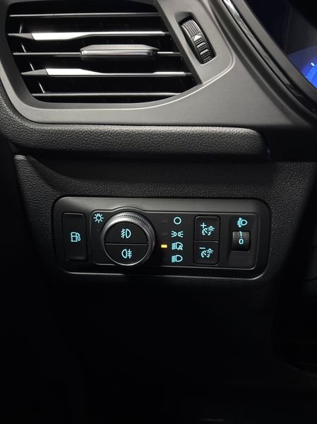 Ford Kuga 2.5 PHEV ST-Line X Clima | Navi | Camera | PDC — photo 13