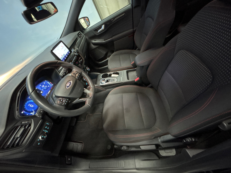 Ford Kuga 2.5 PHEV ST-Line X Clima | Navi | Camera | PDC — photo 12