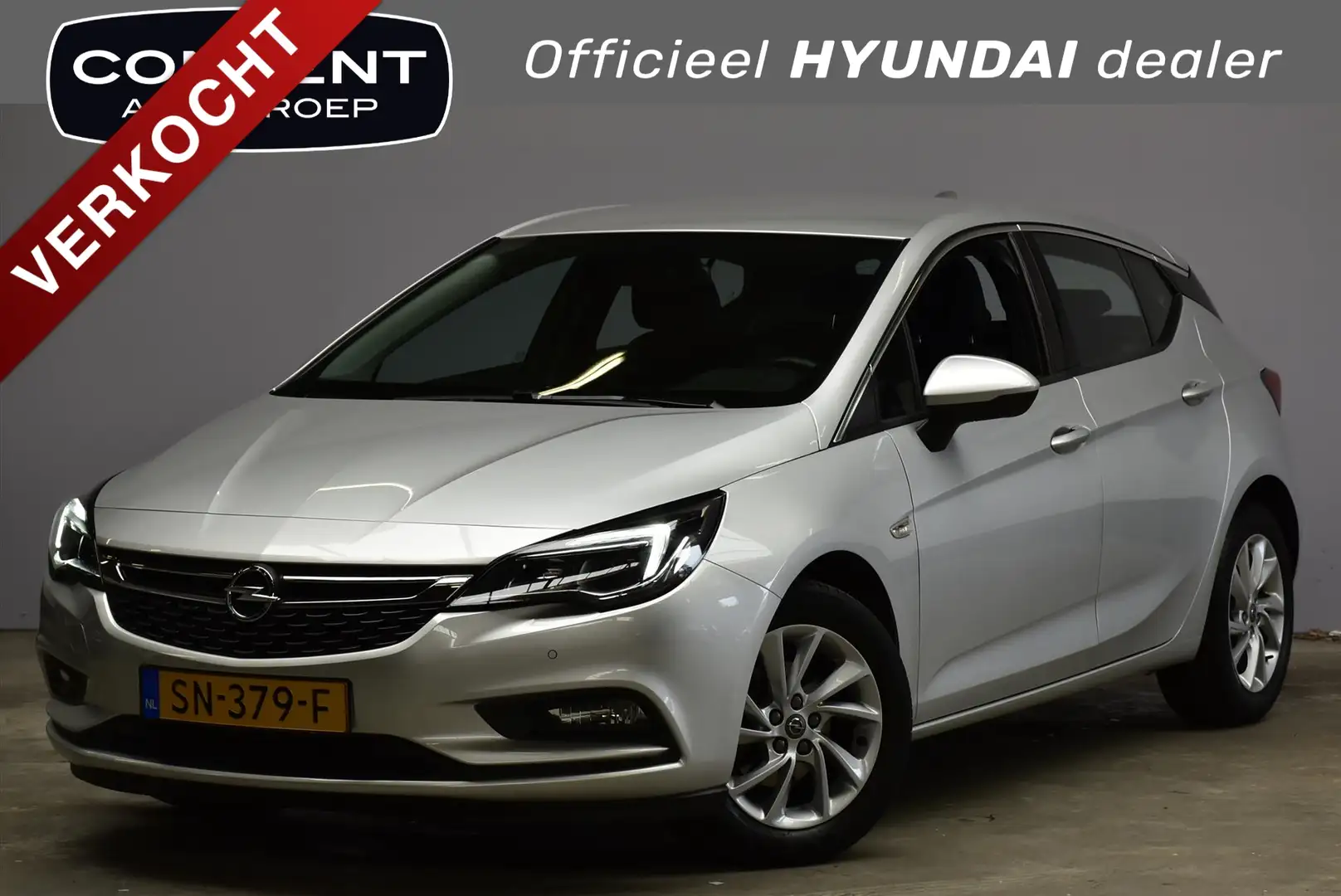 Opel Astra 1.4 Turbo 150pk Start/Stop Business Executive Gris - 1