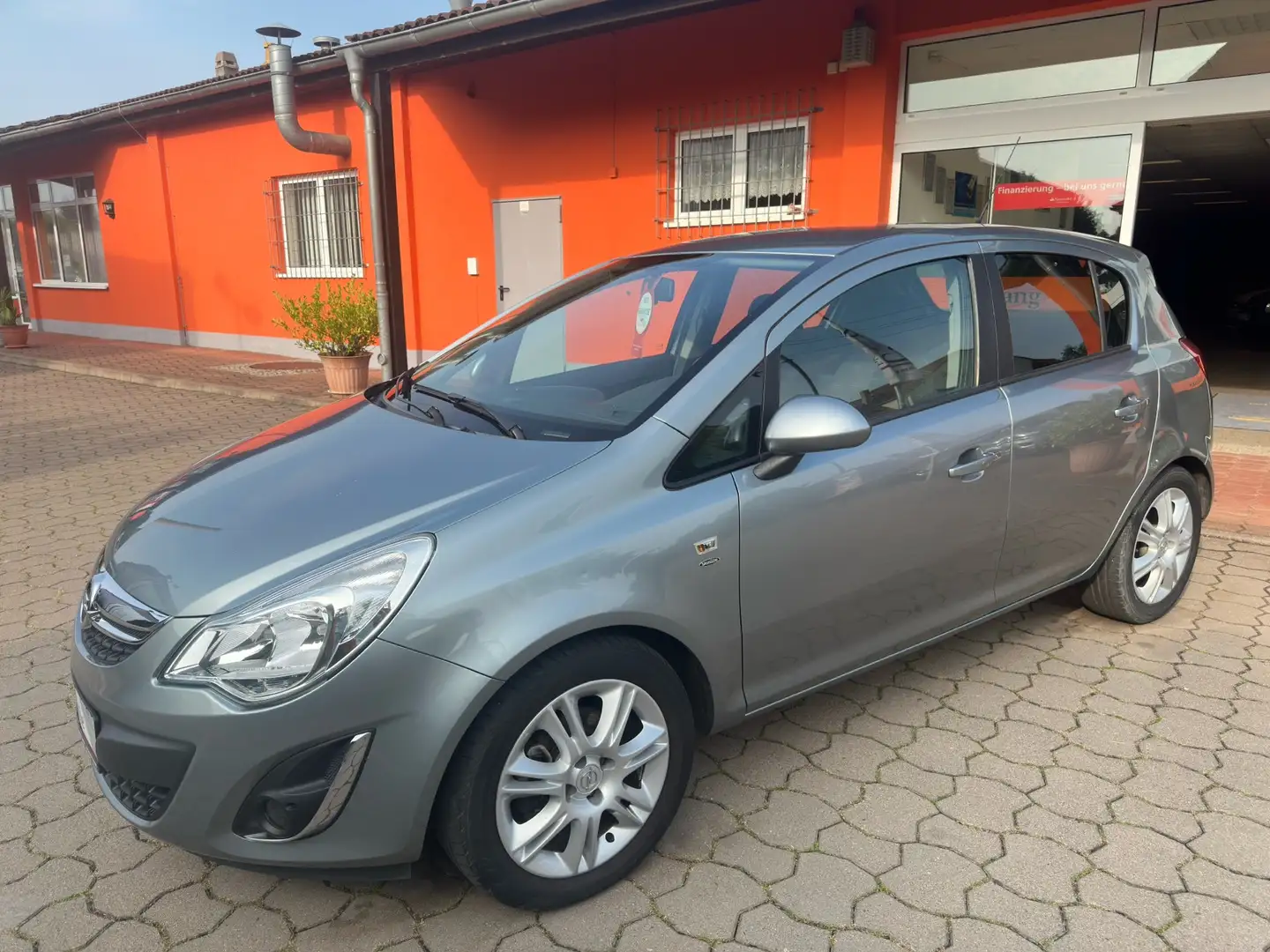 Opel Corsa Satellite * Sitzheizung * Klima * Aus 1.Hand * Gris - 1
