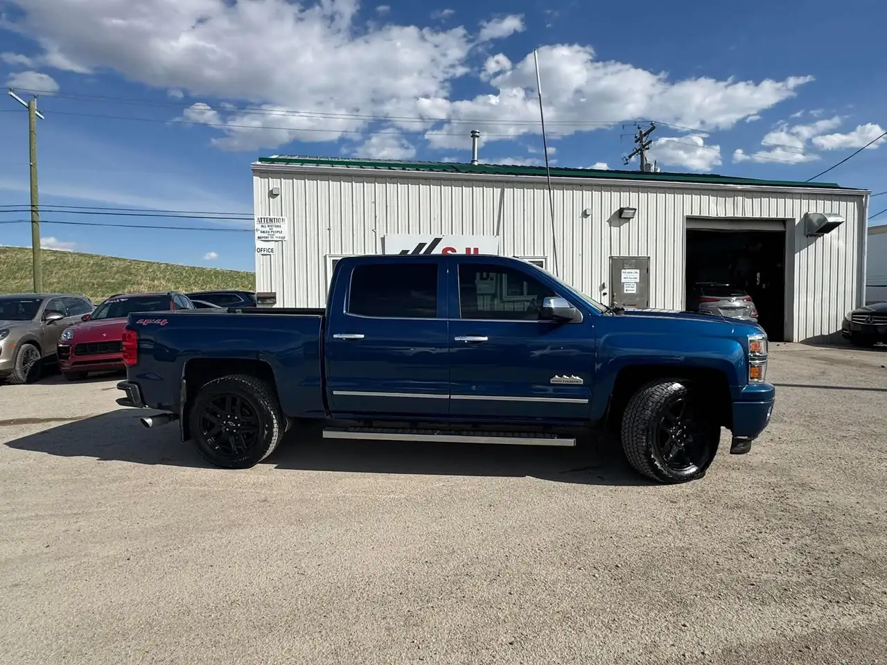 Chevrolet Silverado 1500 снимка Chevrolet Silverado 1500