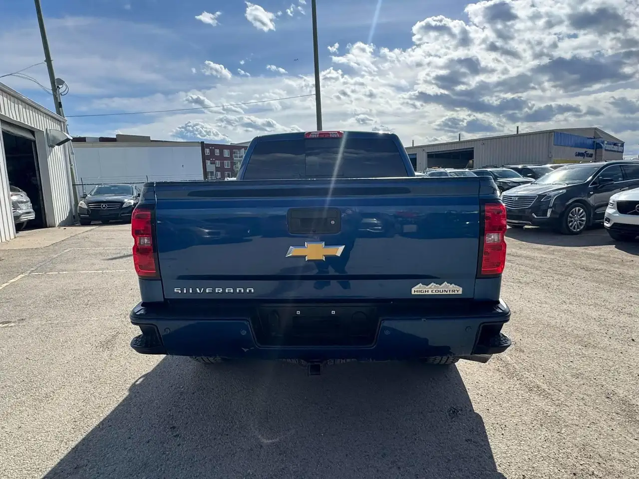 Chevrolet Silverado 1500 снимка Chevrolet Silverado 1500